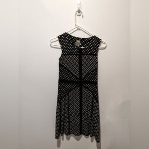 Taylor petit black and white patterned a-line sleeveless dress